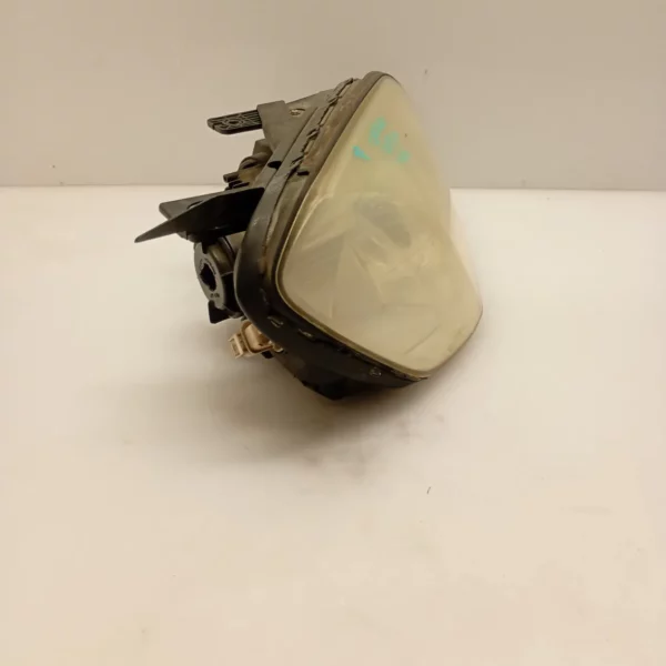 Faro ant. destra Chevrolet daewoo Captiva (2006 – 2011) 2.0 110 KW diesel 96626972 Z20S