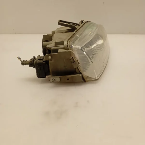 Faro ant. destra Fiat Punto 1a Serie (1993 – 1999) 1.1 40 KW benzina 46402649 176B2.000