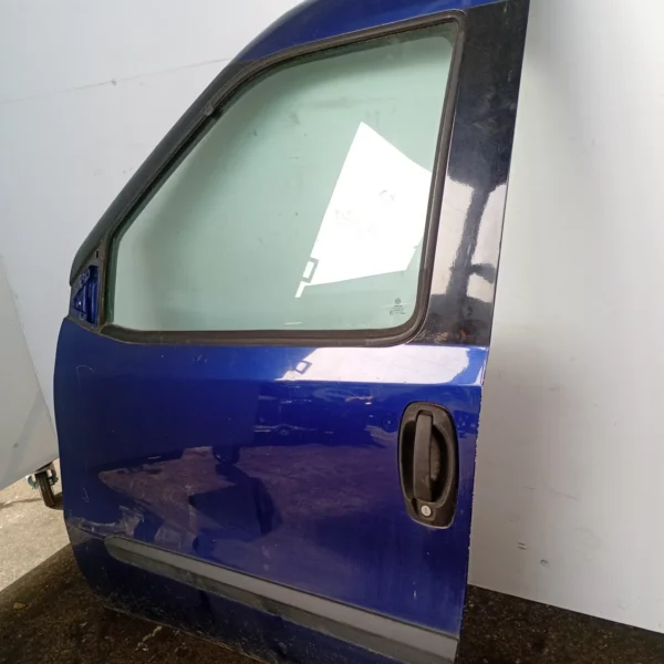 Porta anteriore sinistra Fiat Doblo’ (2009 – 2015) 1.4 88 KW benzina/metano 52155068 198A4000