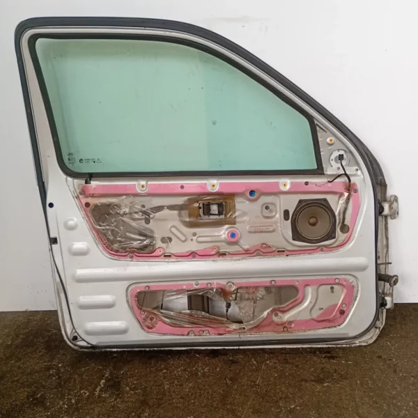 Porta anteriore sinistra Land Rover Freelander (2002 – 2006) 2.0 82 KW diesel BDA490390 204D3