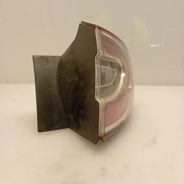 Faro posteriore est. Renault MEGANE 3a Serie 2011 265500010R