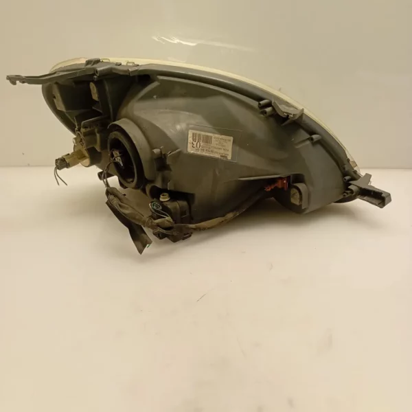 Faro ant. sinistra Toyota Yaris (2001 – 2005) 1.0 48 KW benzina 811700D080 1SZ FE