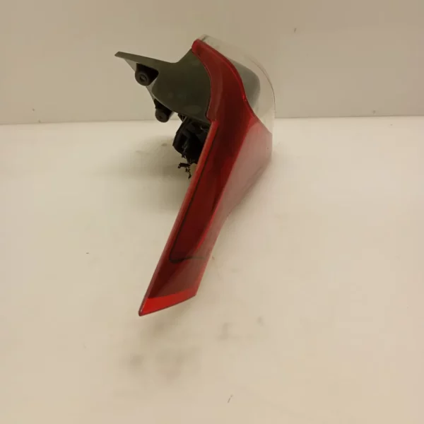 Faro posteriore est. sinistra Opel Crossland X 2020 1.5 75 KW diesel DV5RD