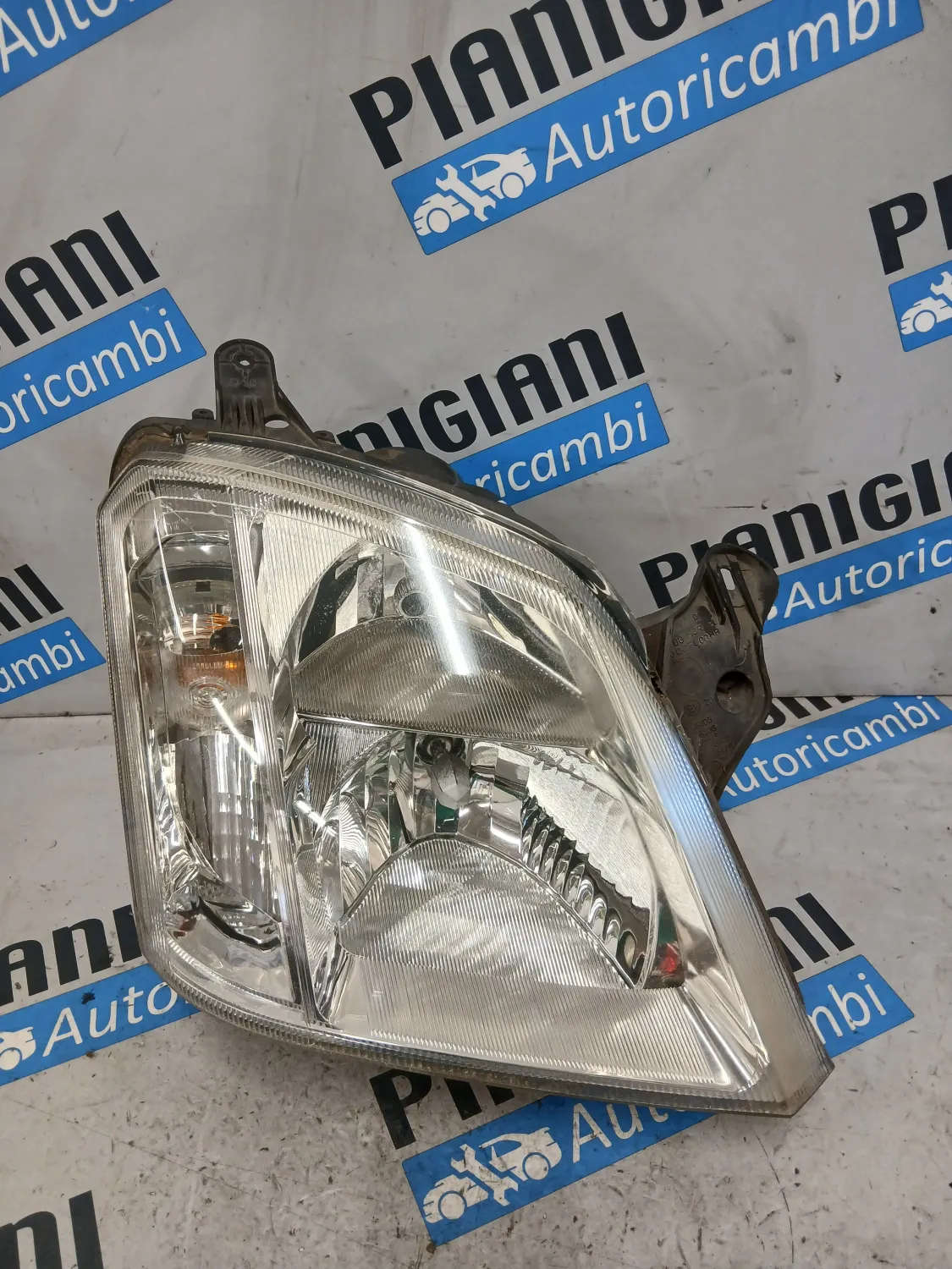 Faro Anteriore Esterno Destro Opel Meriva (2003 – 2010) 1.4 66 KW benzina Z14XEP