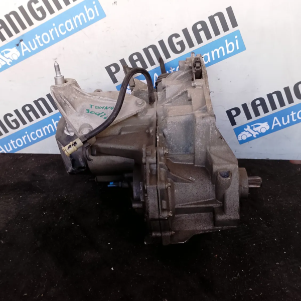 Cambio completo Renault Twingo 2a Serie (2007 – 2012) 1.1 56 KW benzina 7711497546 D4F J7