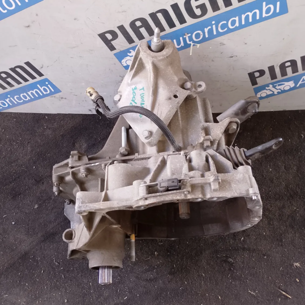 Cambio completo Renault Twingo 2a Serie (2007 – 2012) 1.1 56 KW benzina 7711497546 D4F J7