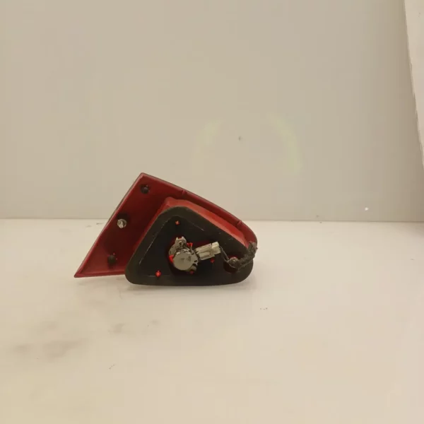 Faro posteriore int. sinistra Alfa Romeo 147 (2000 – 2006) 1.9 85 KW diesel 46556346 937A2000