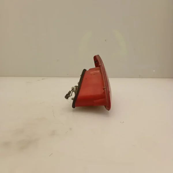 Faro posteriore int. sinistra Alfa Romeo 147 (2000 – 2006) 1.9 85 KW diesel 46556346 937A2000