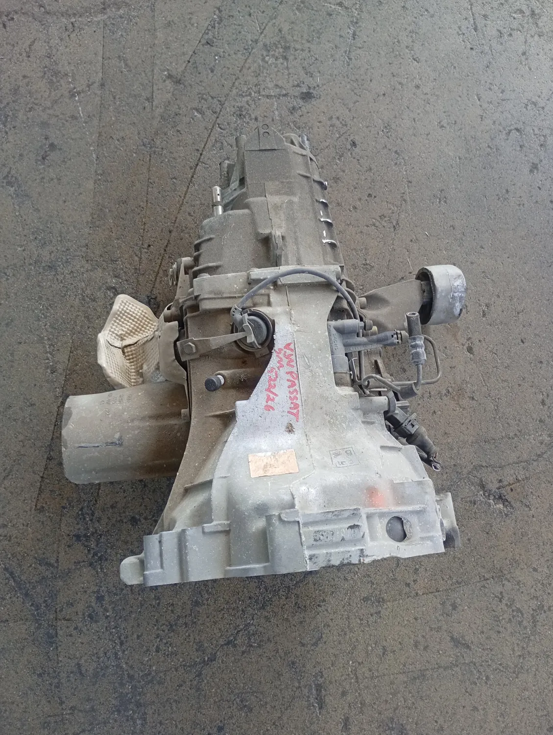 Cambio completo Volkswagen PASSAT 2002 012300061S