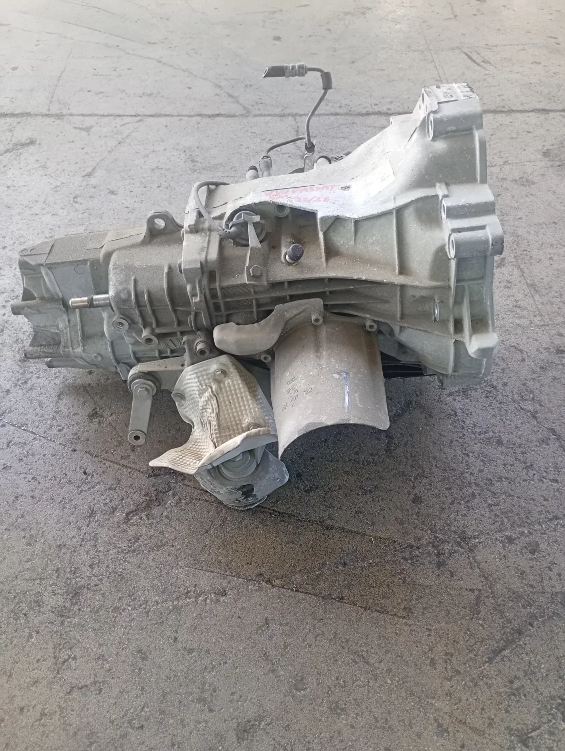 Cambio completo Volkswagen PASSAT 2002 012300061S