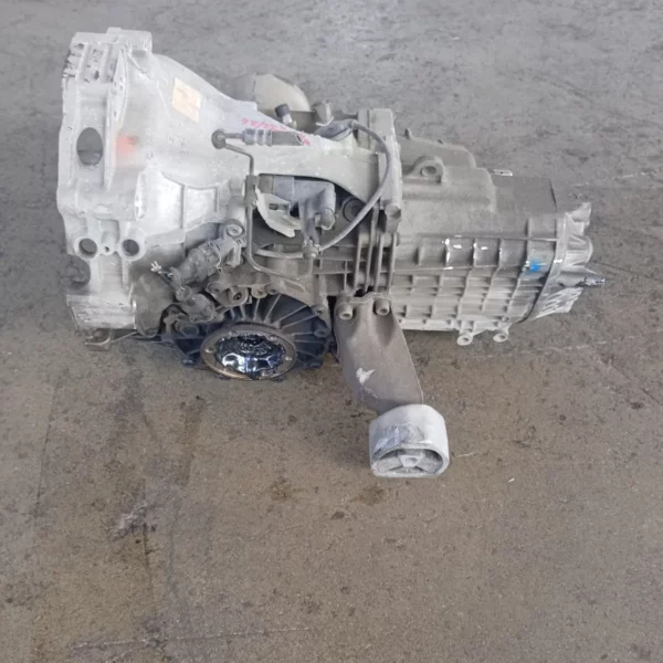 Cambio completo Volkswagen PASSAT 2002 012300061S