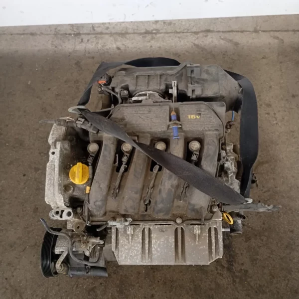 Motore completo Dacia Duster (2010 – 2013) 1.6 77 KW benzina K4M A6