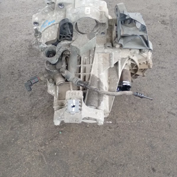 Cambio completo Seat Mii 2012 1.0 55 KW benzina 0CF300044HX CHY