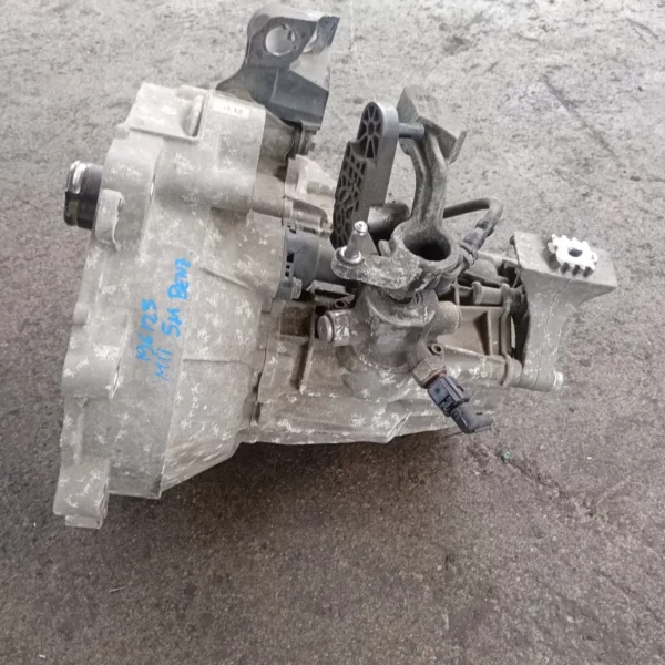 Cambio completo Seat Mii 2012 1.0 55 KW benzina 0CF300044HX CHY