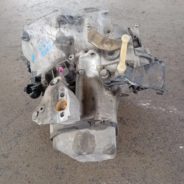 Cambio-5 marce Citroen C3 1a Serie (2002 – 2005) 1.4 50 KW diesel 8HZ