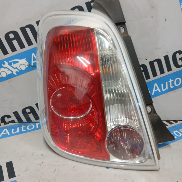 Faro posteriore Fiat 500 2011 51885548