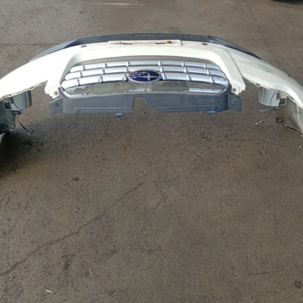 Paraurti anteriore Subaru Outback (2003 – 2009) 2.5 127 KW benzina 57704AG231 EJ25