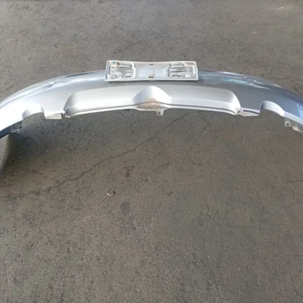 Paraurti anteriore Toyota Yaris 2003 521190D090