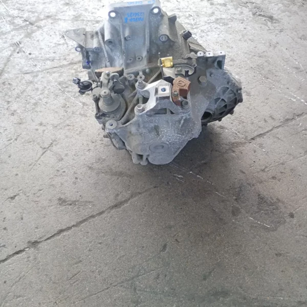 Cambio-6 marce Mazda Mazda 5 1a Serie (2005 – 2010) 2.0 105 KW diesel RF