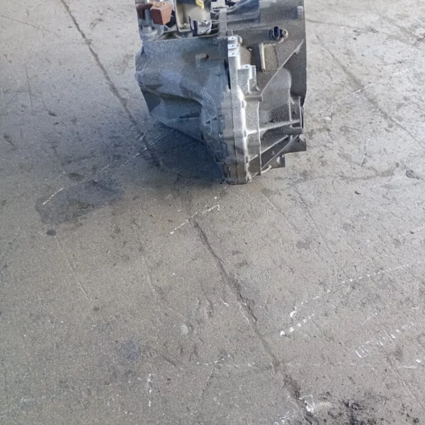 Cambio-6 marce Mazda Mazda 5 1a Serie (2005 – 2010) 2.0 105 KW diesel RF