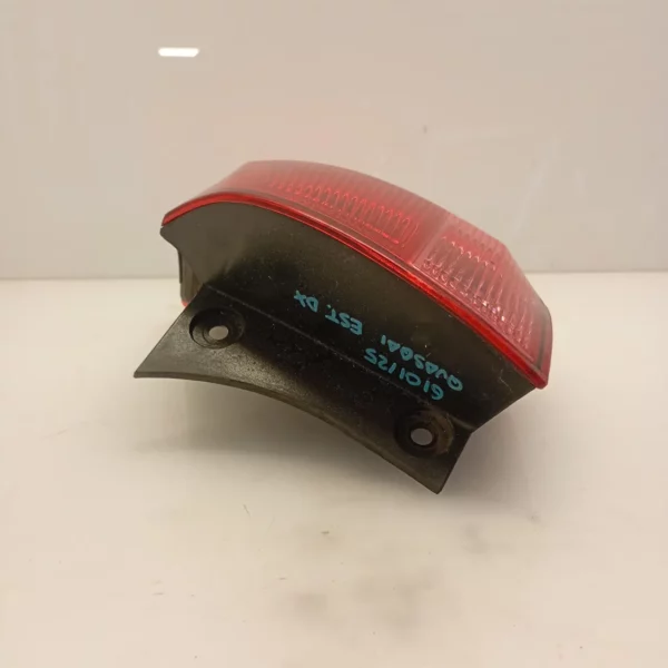 Faro posteriore est. Nissan QASHQAI 2009 26550EY00A