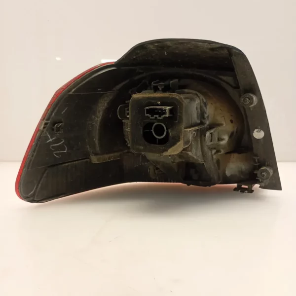 Faro posteriore destra Volkswagen Golf (2008 – oggi) 1.6 77 KW diesel 1K9945096H CAY