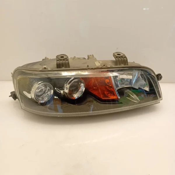 Faro ant. destra Fiat Punto (1999 – 2005) 1.2 44 KW benzina 51712393 188A4000