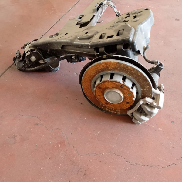 Assale posteriore Peugeot 2008 (2023 – oggi) 1.2 74 KW benzina 1681161680 HN05