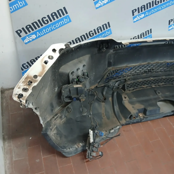 Paraurti anteriore Land Rover RANGE ROVER EVOQUE 2015 LR072588