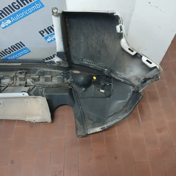 Paraurti posteriore Land Rover RANGE ROVER EVOQUE 2015 LR088361