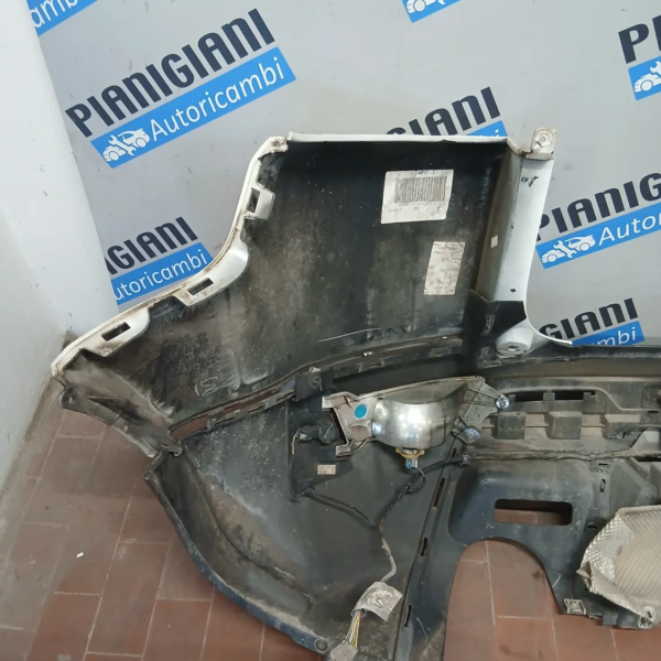 Paraurti posteriore Land Rover RANGE ROVER EVOQUE 2015 LR088361