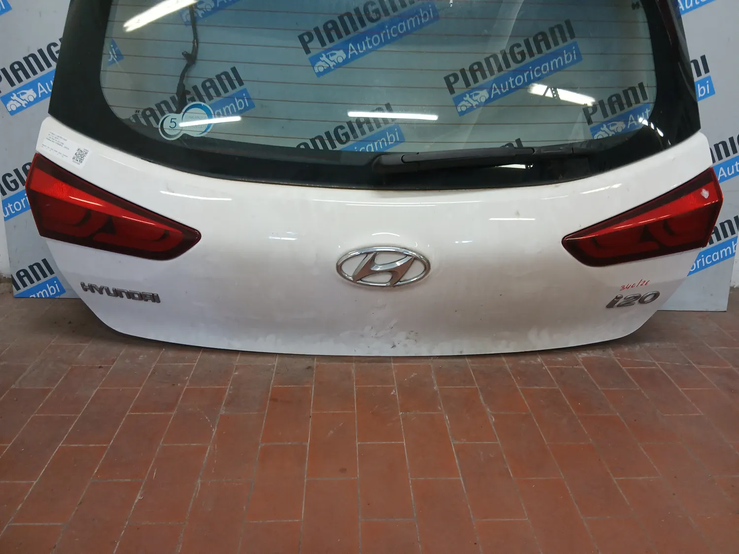Portellone post. Hyundai I20 (2014 – 2019) 1.3 55 KW benzina 73700C8010 G4LA