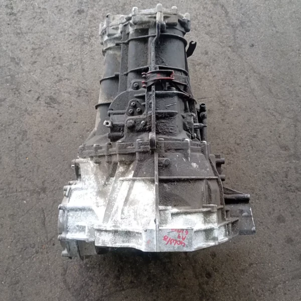 Cambio completo Audi A4 2008 0B1300040F