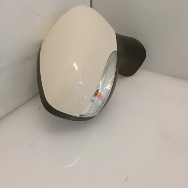 Specchietto est.elettrico destra Renault Captur (2013 – 2017) 1.5 66 KW diesel 963019859R K9K D6