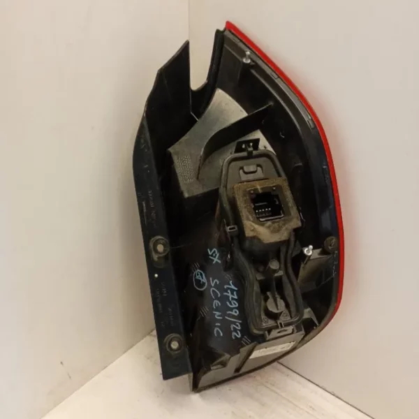 Faro Posteriore Sinistro Renault Scenic 2006 – 2010