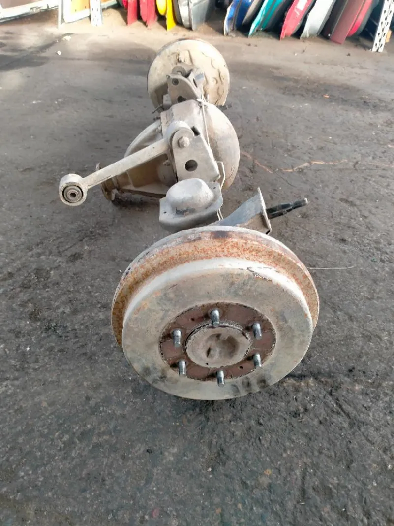 Assale / Ponte Posteriore Nissan Terrano II TD27 2001