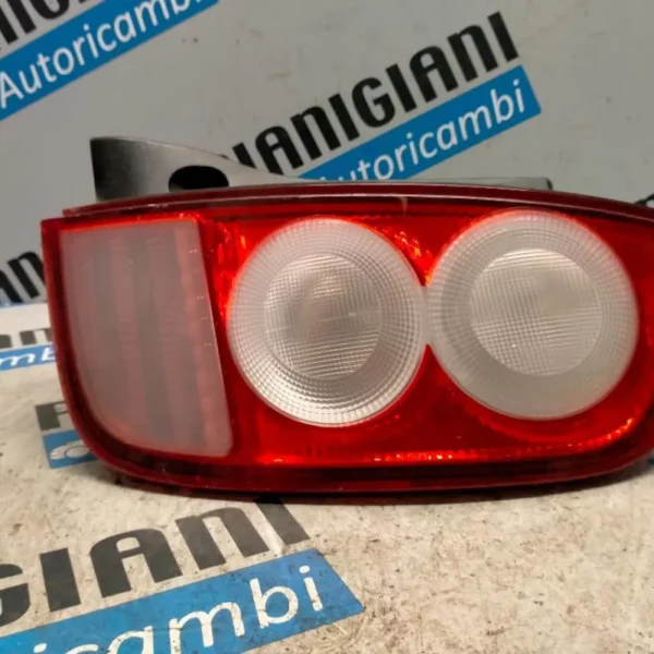 Faro Posteriore Destro Nissan Micra K12 2004