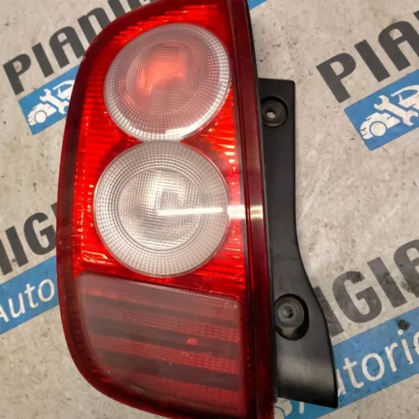 Faro Posteriore Sinistro Nissan Micra K12 2004