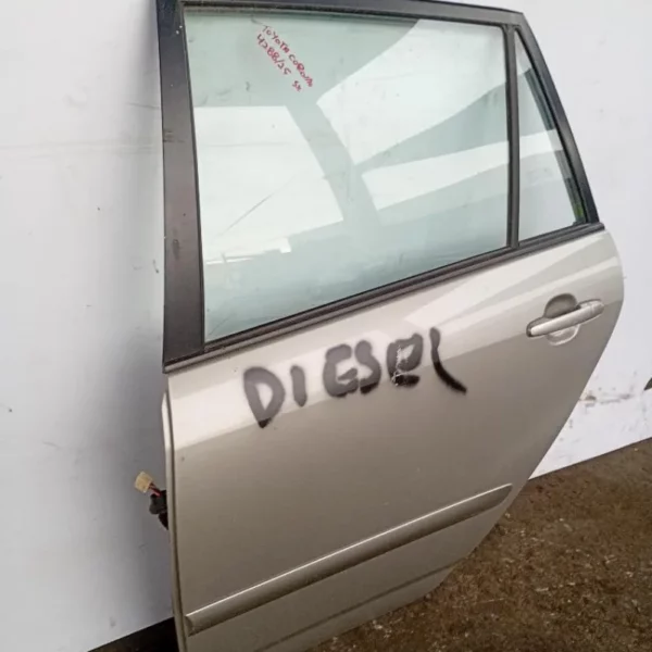 Porta / Portiera Posteriore Sinistra Toyota Corolla Verso 5p 2002 – 2004