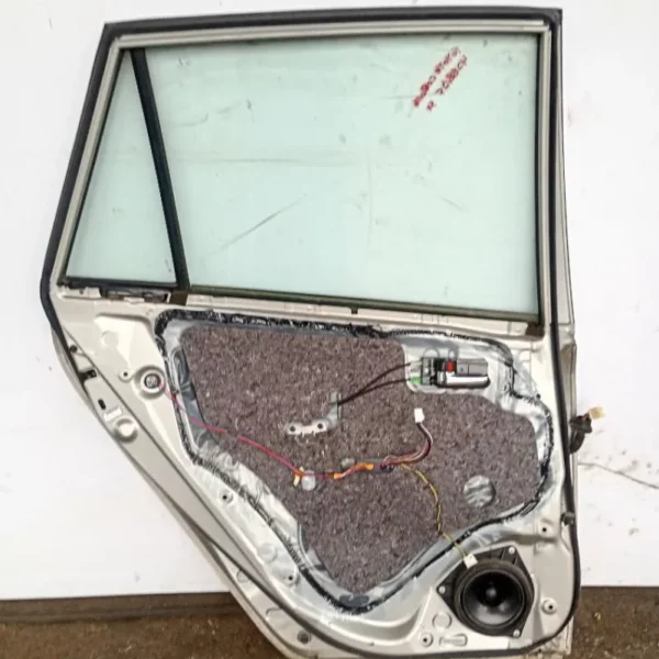 Porta / Portiera Posteriore Sinistra Toyota Corolla Verso 5p 2002 – 2004