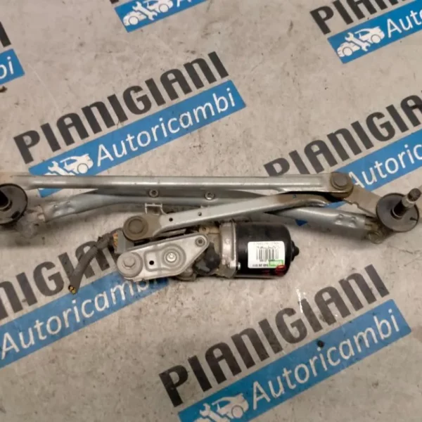 Motorino Tergi Anteriore Nissan Qashqai 2012