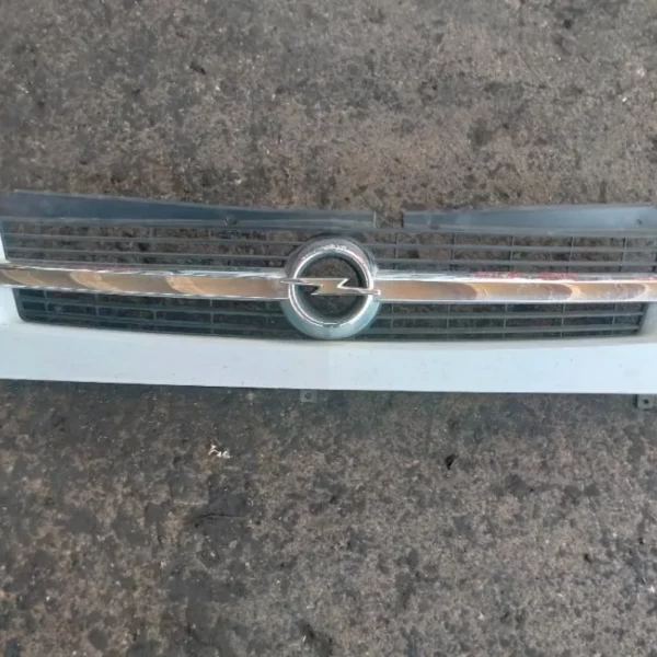 Mascherina Opel Movano 2004