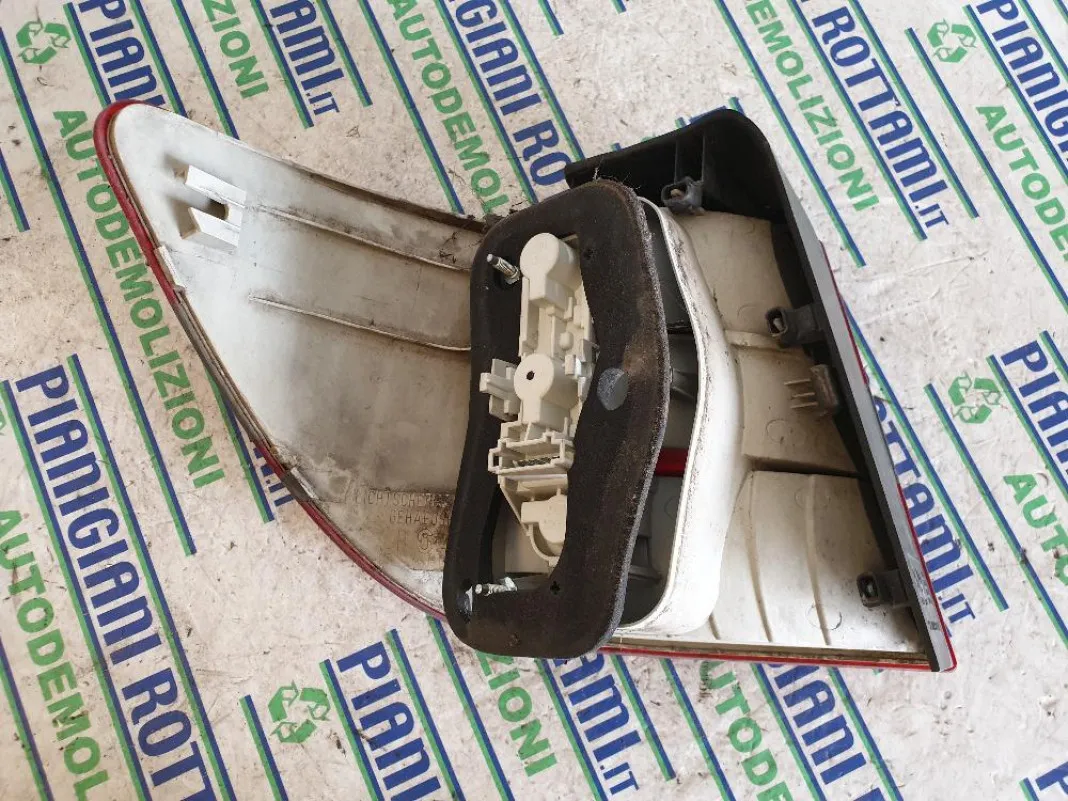 Faro Posteriore Destro Mercedes-Benz Classe B 2005