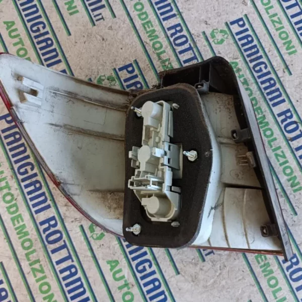 Faro Posteriore Destro Mercedes-Benz Classe B 2006