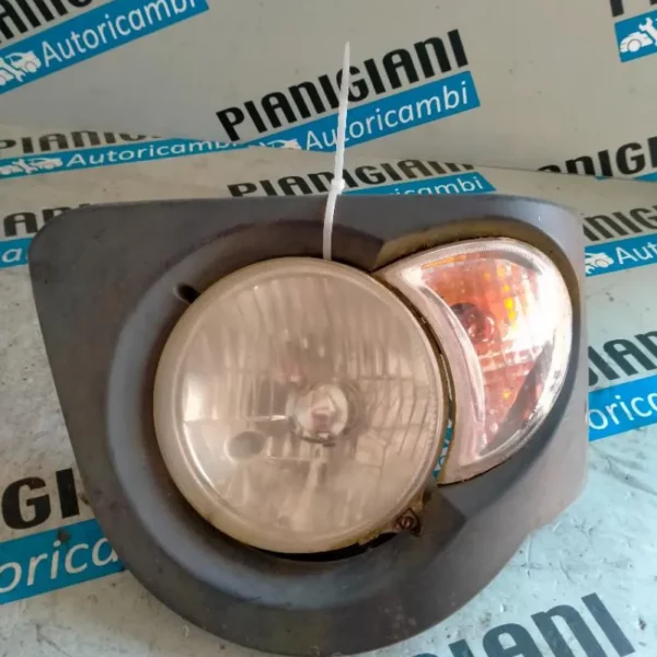 Faro Anteriore Sinistro Piaggio Quargo 2004 – 2016