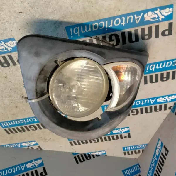 Faro Anteriore Sinistro Piaggio Quargo 2004 – 2016