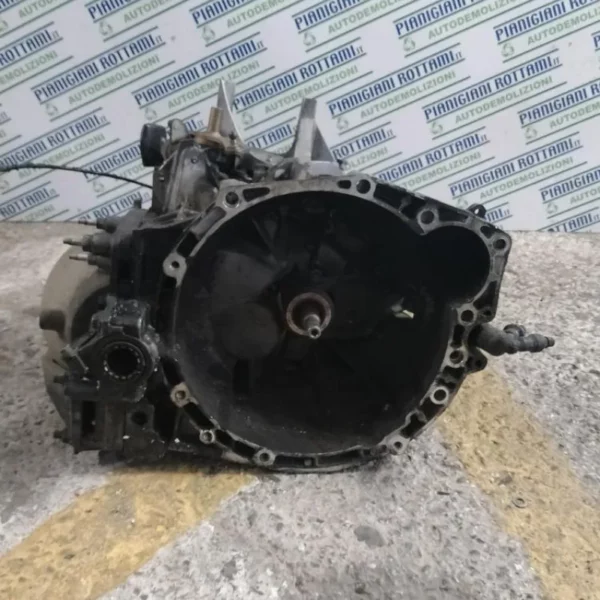 Cambio 6 Marce Peugeot 407 RHR 2005