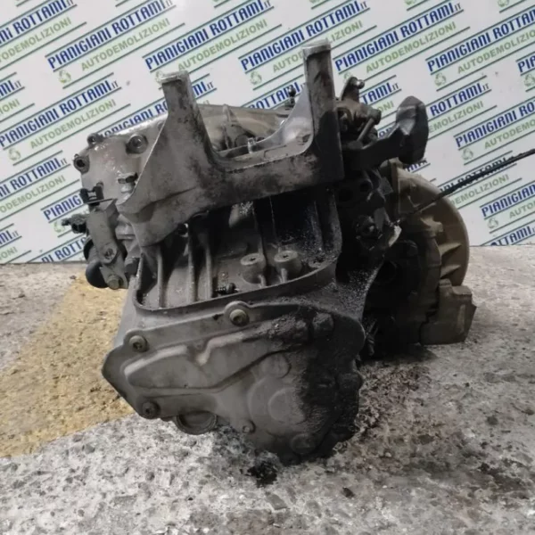 Cambio 6 Marce Peugeot 407 RHR 2005