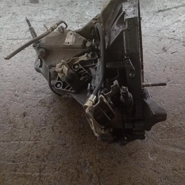 Cambio manuale 5 marce Renault Kangoo 1.5dCI – 50Kw – 68Cv K9KV7 2007 – 2013