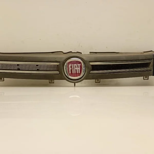 Mascherina Anteriore Fiat Panda 2003 – 2011